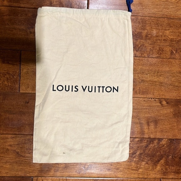 Louis Vuitton Tan Logo Dust Bag - Picture 2 of 5